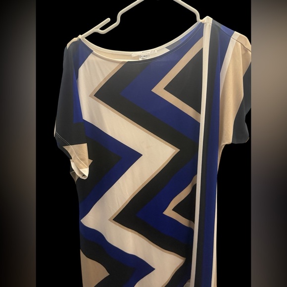 Studio one New York size medium - Picture 1 of 3